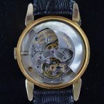 14k-gold-gentlemans-wristwatch-lecoultre-futurematic-calibre-476-2-bumper-two-tone-dial-automatic-movement