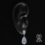 18k-white-gold-2lips-colours-blue-chalcedony-earrings-design-david-aardewerk