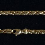 14k-yellow-gold-modern-anchor-chain-necklace-monzario