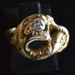 antique-22k-gold-ring-dragon-solitair-0-30-ct-diamond-blue-wite