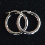 20-mm-14k-white-gold-creoles-earings