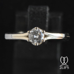 2lips-0-30-carat-f-colour-rare-white-vvs1-solitair-diamond-18k-white-gold-the-most-beautiful-engagement-ring-design-david-aarde