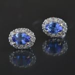 entourage-earrings-white-gold-oval-tanzanite-round-conflict-free-diamonds-cluster-lady-di
