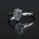 diamond-0-64-ct-vvs2-f-gold-engament-ring-igi-certified