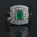 18k-gold-0-55-ct-brilliant-diamond-vs-clarity-superb-0-77-ct-colombian-emerald-ring
