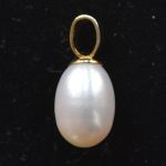 drop-shaped-freshwater-pearl-pendant-8-8-x-8-8-x-12-7-mm-creamy-white-silver