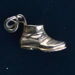 gold-antique-shoe-charm-finely-detailed