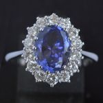 18k-gold-natural-tanzanite-and-brilliant-cut-diamonds-engagement-ring-kate-middelton-lady-di-ring-prince-william