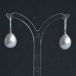 big-grey-fresh-water-11-x-11-x-13-mm-pearl-18k-white-gold-pendant-earring-hooks