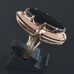 14k-gold-antique-onyx-ring