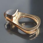 1980s-vintage-danish-gold-modern-design-ring-smoky-quatz