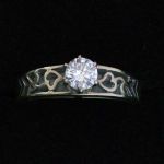 vintage-flower-power-white-gold-engagement-ring-0-45-crt-brilliant-cut-diamond-vvs-top-wesselton