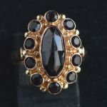 traditional-dutch-garnet-ring