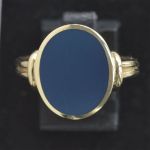 signet-ring-a-blue-sardonyx-stone-solid-14-carat-yellow-gold