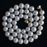 9-mm-white-freshwater-pearl-necklace-14k-gold-magnetic-clasp