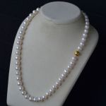 8-mm-white-freshwater-pearl-necklace-magnetic-clasp