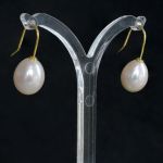 big-white-fresh-water-pearl-18k-white-gold-pendant-earring-hooks-11-x-11-x-13-5-mm