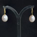 big-white-fresh-water-pearl-18k-white-gold-pendant-earring-hooks-11-x-11-x-13-5-mm