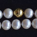 10-mm-white-freshwater-pearl-necklace-magnetic-clasp