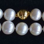 9-mm-white-freshwater-pearl-necklace-magnetic-clasp