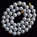 9-mm-white-freshwater-pearl-necklace-magnetic-clasp