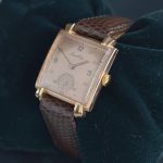 rare-1950-s-gold-breitling-wristwatch