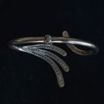 18k-diamond-white-gold-80-s-bracelet