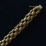 flexible-foppe-bracelet-entirely-made-of-18-carat-gold
