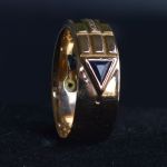 18k-gold-diamond-and-sapphire-atlantis-ring