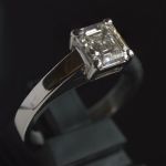 vintage-18-carat-white-gold-ring-emerald-cut-natural-diamond-2-05-ct-f-color-vvs1-clarity
