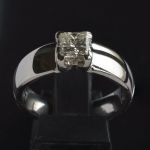 vintage-18-carat-white-gold-ring-prince-cut-natural-diamond-0-70-ct-i-color-vvs-clarity