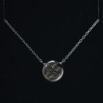 18k-white-gold-round-halo-cluster-pendant-necklace-sapphire-kimberly-certified-natural-diamond