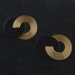 geometrical-14k-gold-onyx-earrings