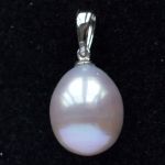 silver-purple-drop-shaped-freshwater-pearl-pendant-13-10-10-mm-white-14k-gold