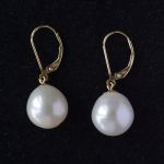 11-x-11-x-14-mm-big-white-fresh-water-pearl-18k-white-gold-pendant-hinged-leverback-earrings