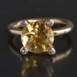 yellow-gold-diamond-modern-cirtine-ring