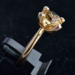 yellow-gold-diamond-modern-cirtine-ring