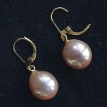 12-x-13-x-14-mm-big-old-pink-fresh-water-pearl-18k-white-gold-pendant-hinged-leverback-earrings
