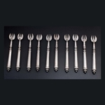 set-of-ten-oyster-forks-with-france-hallmarks