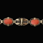 antique-dutch-coral-bracelet-gold