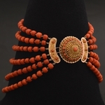 antique-coral-necklace