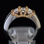 modern-diamond-ring