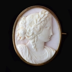 oval-shell-cameo-brooche