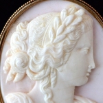 oval-shell-cameo-brooche