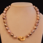 kasumi-golden-pearl-necklace