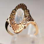 moonstone-gold-ring