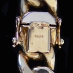 gold-curb-link-bracelet