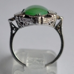 platinum-jadeite-jade-diamond-and-enamel-art-deco-ring