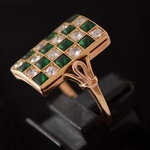 art-deco-colombian-emerald-diamond-ring