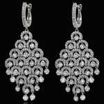 chandelier-earpendants-earrings-en-tremblant-diamonds